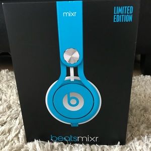 Limited Edition Beats Mixr